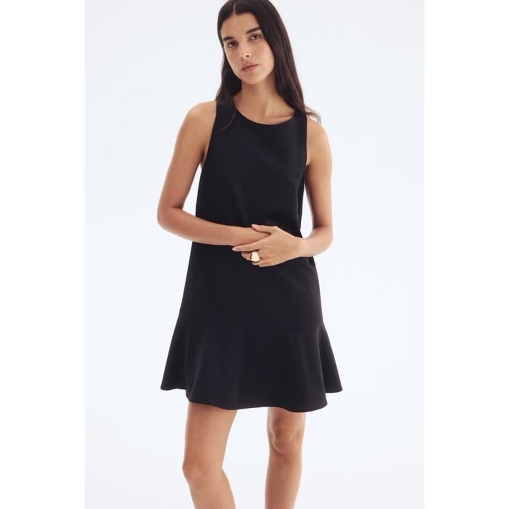 H&M I NWT Aline Ruffle Hem Dress, Black